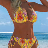 "Krāsains Bikini ar Kakla Siksniņu" can be rewritten as "Krāsains Bikini ar Kakla Siksniņu Dizains".