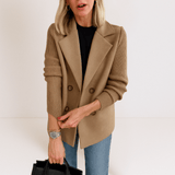 Marta™ | Elegants mētelis ar pūkainām piedurknēm