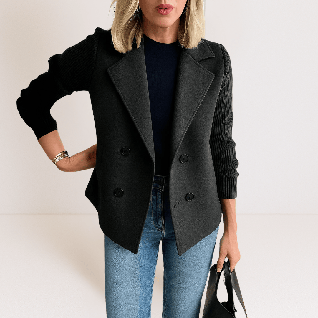 Marta™ | Elegants mētelis ar pūkainām piedurknēm