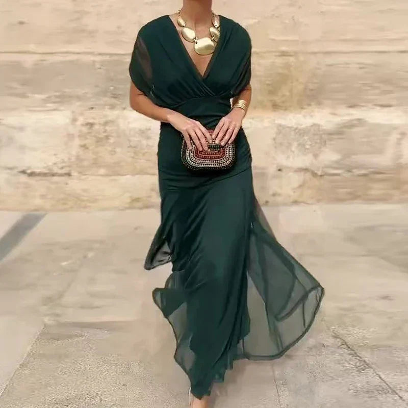 Luana | Eleganta kleita ar V-veida kakla izgriezumu