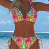 "Krāsains Bikini ar Kakla Siksniņu" can be rewritten as "Krāsains Bikini ar Kakla Siksniņu Dizains".